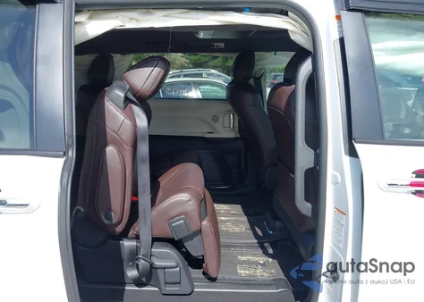 2022 Toyota Sienna Platinum from USA, damaged, VIN 5TDESKFC2NS059908